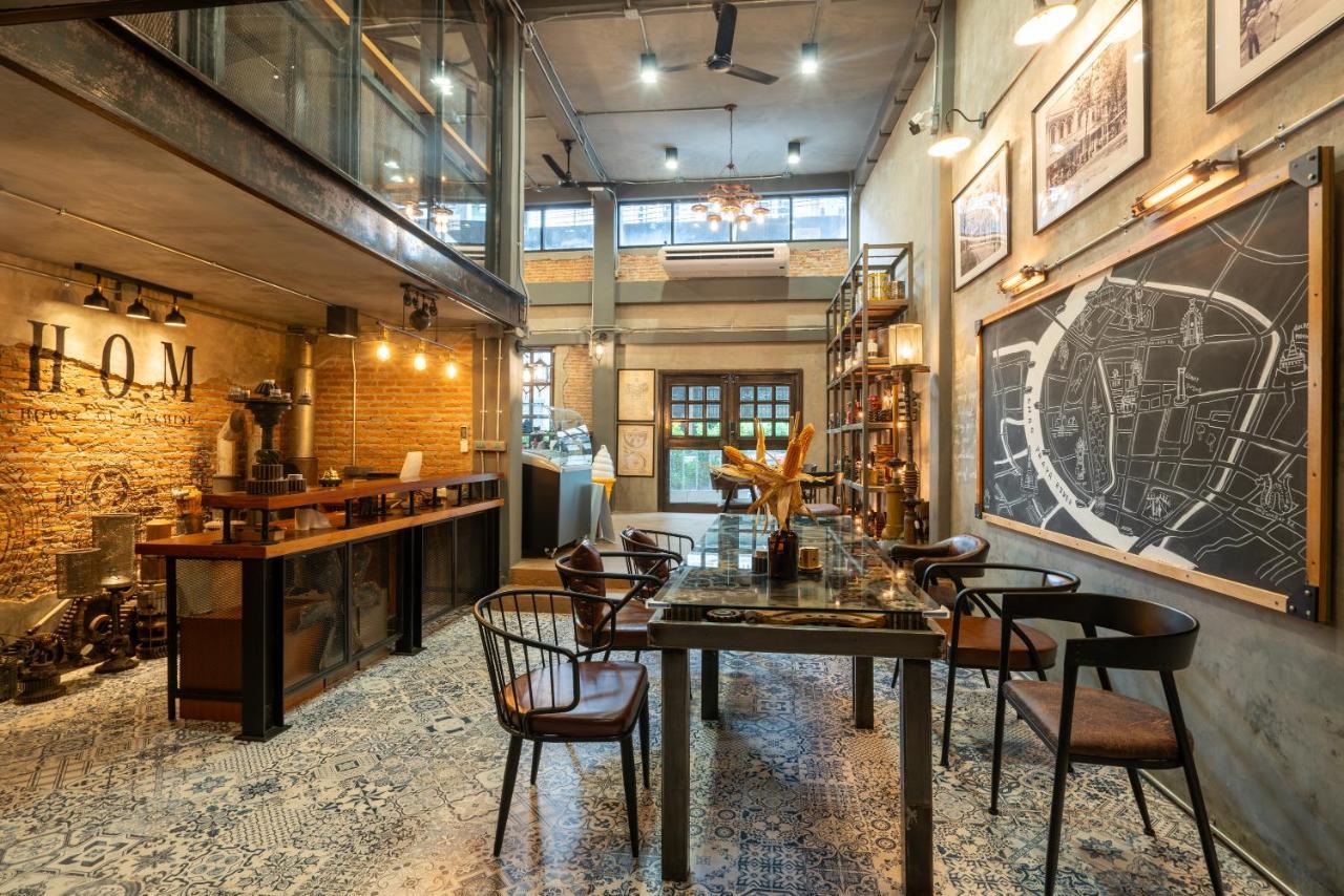 House Of Machine Boutique Hotel Bangkok Exterior photo