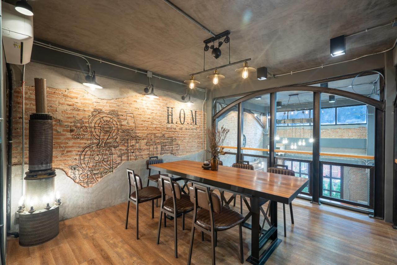 House Of Machine Boutique Hotel Bangkok Exterior photo